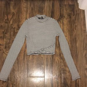 A long sleeve crop top